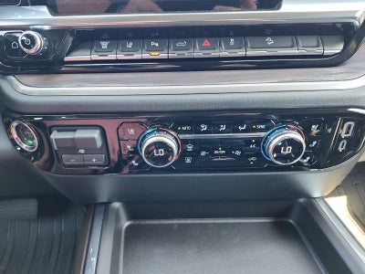 2026 GMC Sierra 2500 HD Crew Cab Standard Box 4-Wheel Drive SLT