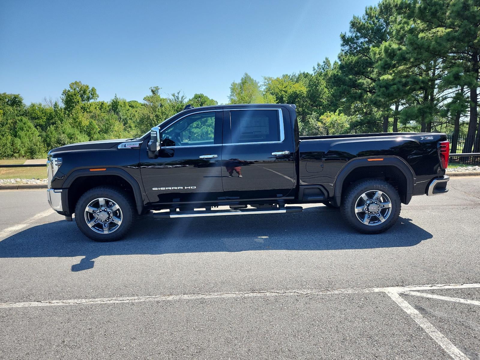 2026 GMC Sierra 2500 HD Crew Cab Standard Box 4-Wheel Drive SLT