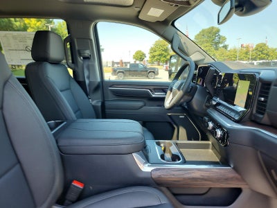 2026 GMC Sierra 2500 HD Crew Cab Standard Box 4-Wheel Drive SLT