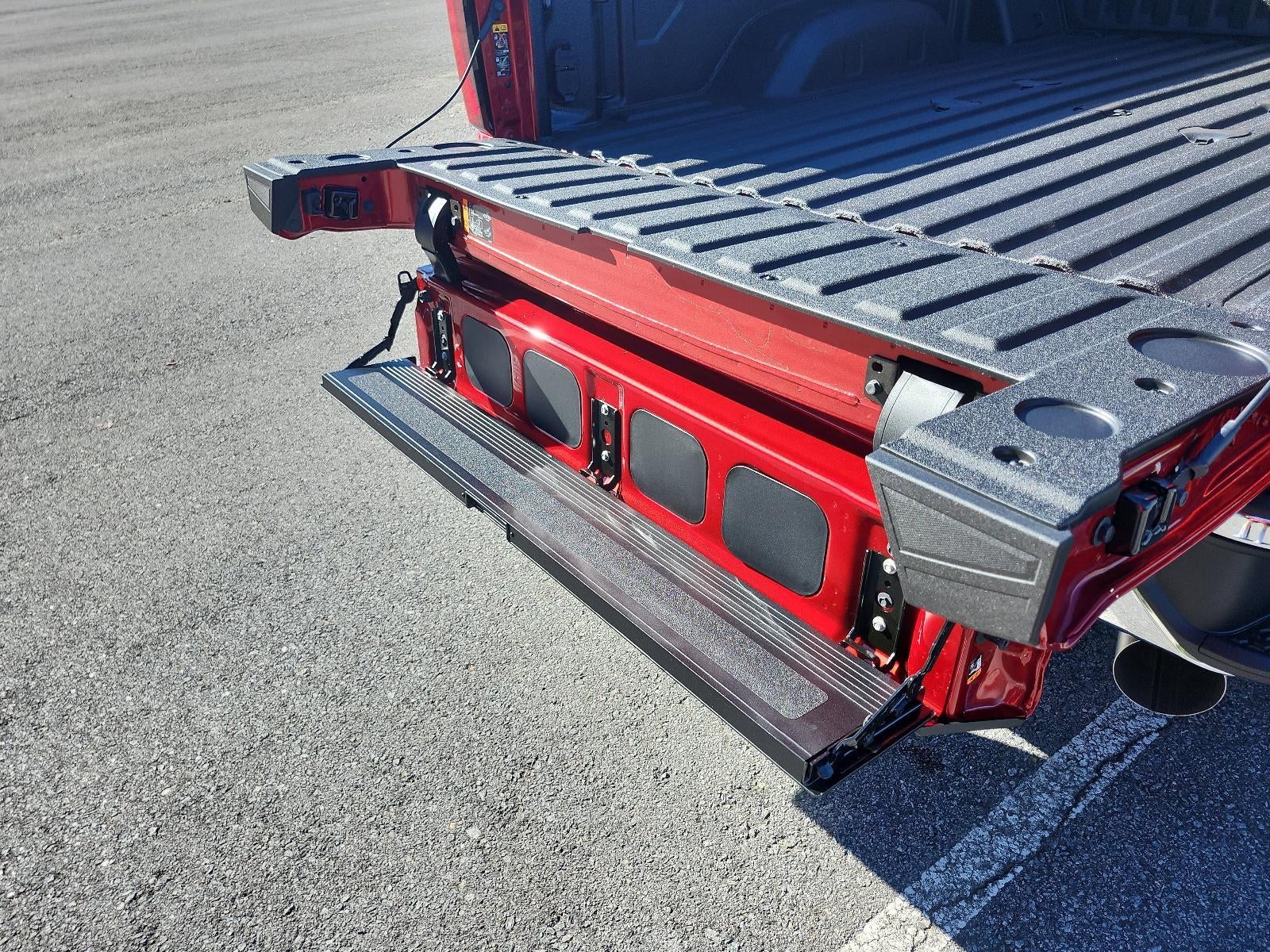 2026 GMC Sierra 2500 HD Crew Cab Standard Box 4-Wheel Drive SLT