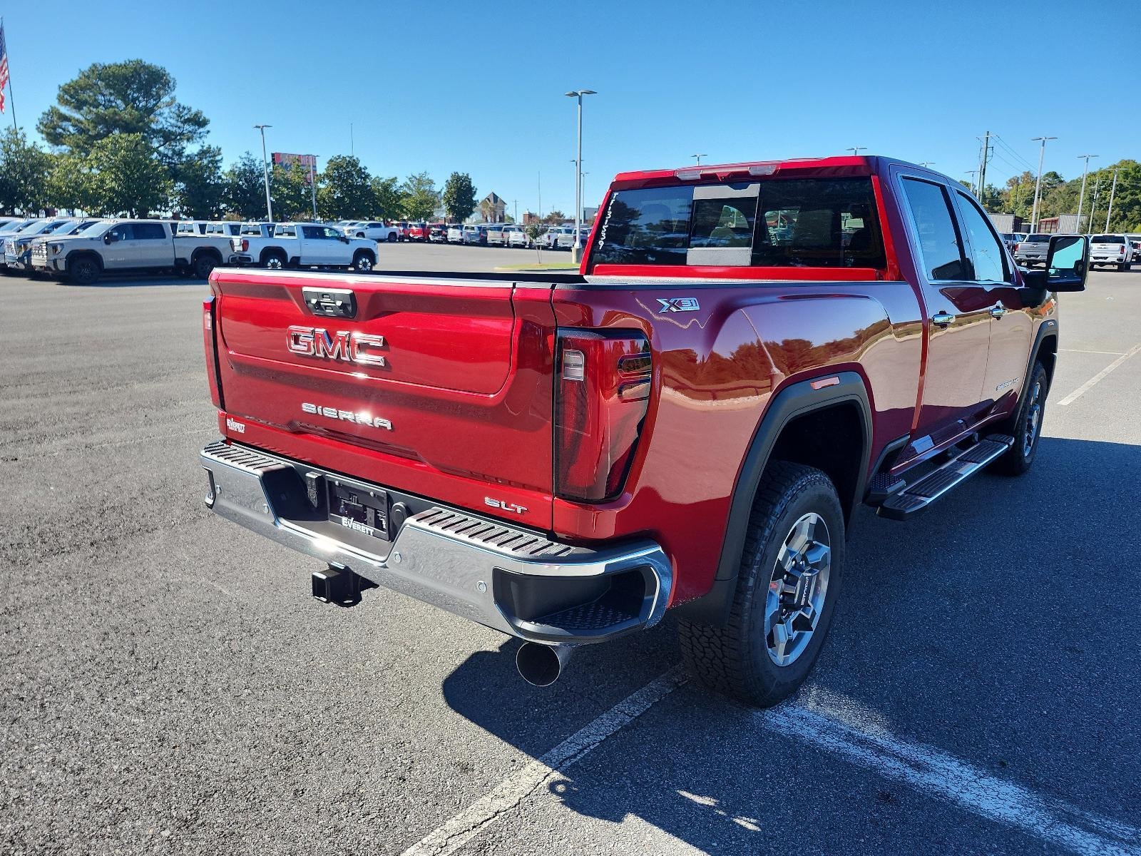 2026 GMC Sierra 2500 HD Crew Cab Standard Box 4-Wheel Drive SLT