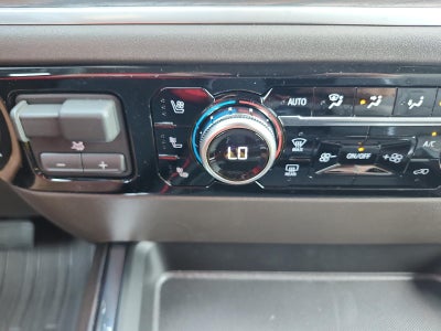 2026 GMC Sierra 2500 HD Crew Cab Standard Box 4-Wheel Drive SLT