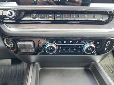 2026 GMC Sierra 2500 HD Crew Cab Standard Box 4-Wheel Drive SLT