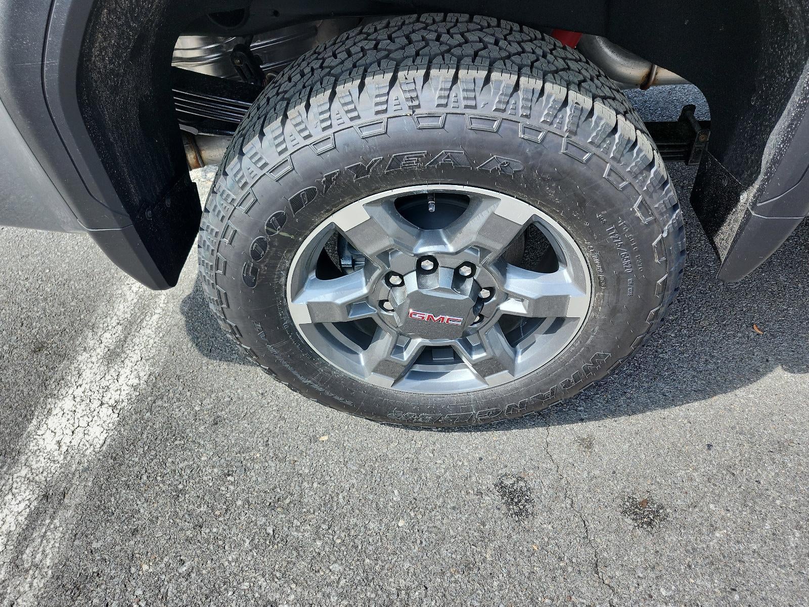 2026 GMC Sierra 2500 HD Crew Cab Standard Box 4-Wheel Drive SLT