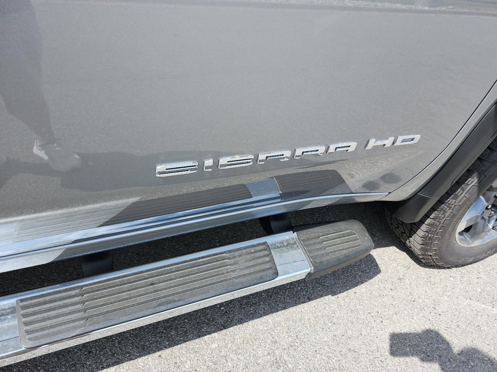 2026 GMC Sierra 2500 HD Crew Cab Standard Box 4-Wheel Drive SLT