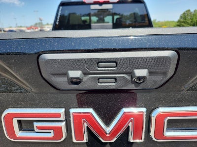 2025 GMC Sierra 2500 HD Crew Cab Standard Box 4-Wheel Drive SLT