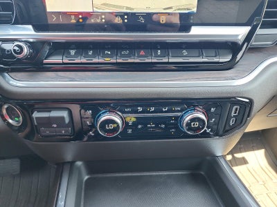 2025 GMC Sierra 2500 HD Crew Cab Standard Box 4-Wheel Drive SLT