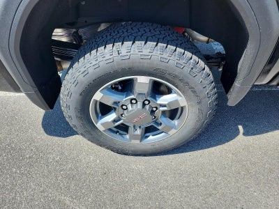 2025 GMC Sierra 2500 HD Crew Cab Standard Box 4-Wheel Drive SLT