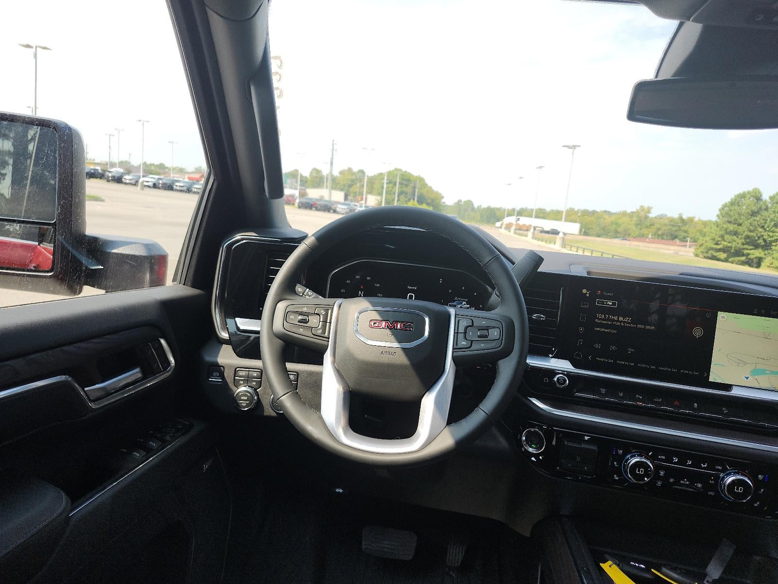 2025 GMC Sierra 2500 HD Crew Cab Standard Box 4-Wheel Drive SLT