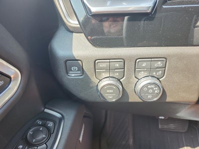 2025 GMC Sierra 2500 HD Crew Cab Standard Box 4-Wheel Drive SLT