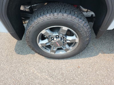 2026 GMC Sierra 2500 HD Crew Cab Standard Box 4-Wheel Drive SLT