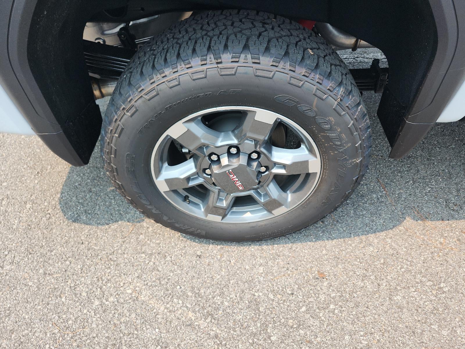 2026 GMC Sierra 2500 HD Crew Cab Standard Box 4-Wheel Drive SLT