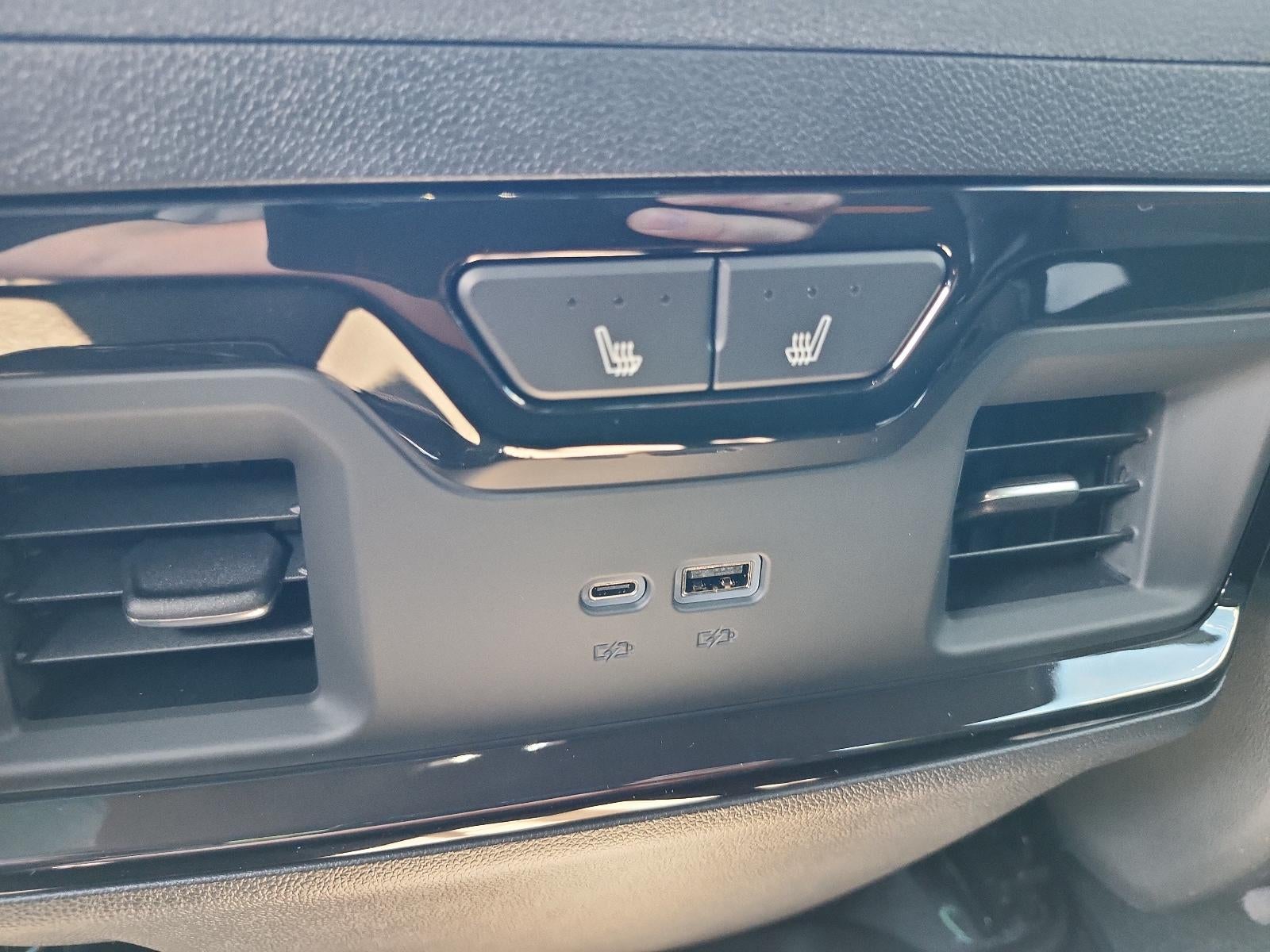 2026 GMC Sierra 2500 HD Crew Cab Standard Box 4-Wheel Drive AT4