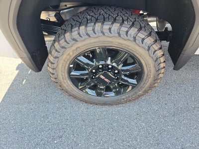 2026 GMC Sierra 2500 HD Crew Cab Standard Box 4-Wheel Drive AT4