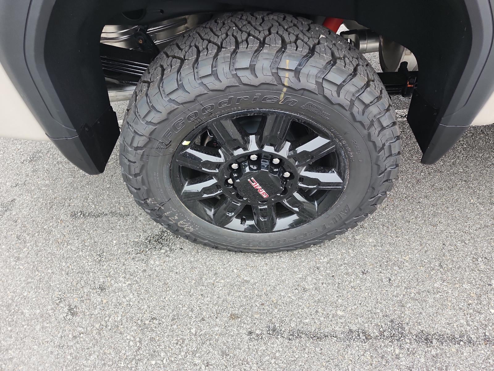 2026 GMC Sierra 2500 HD Crew Cab Standard Box 4-Wheel Drive AT4