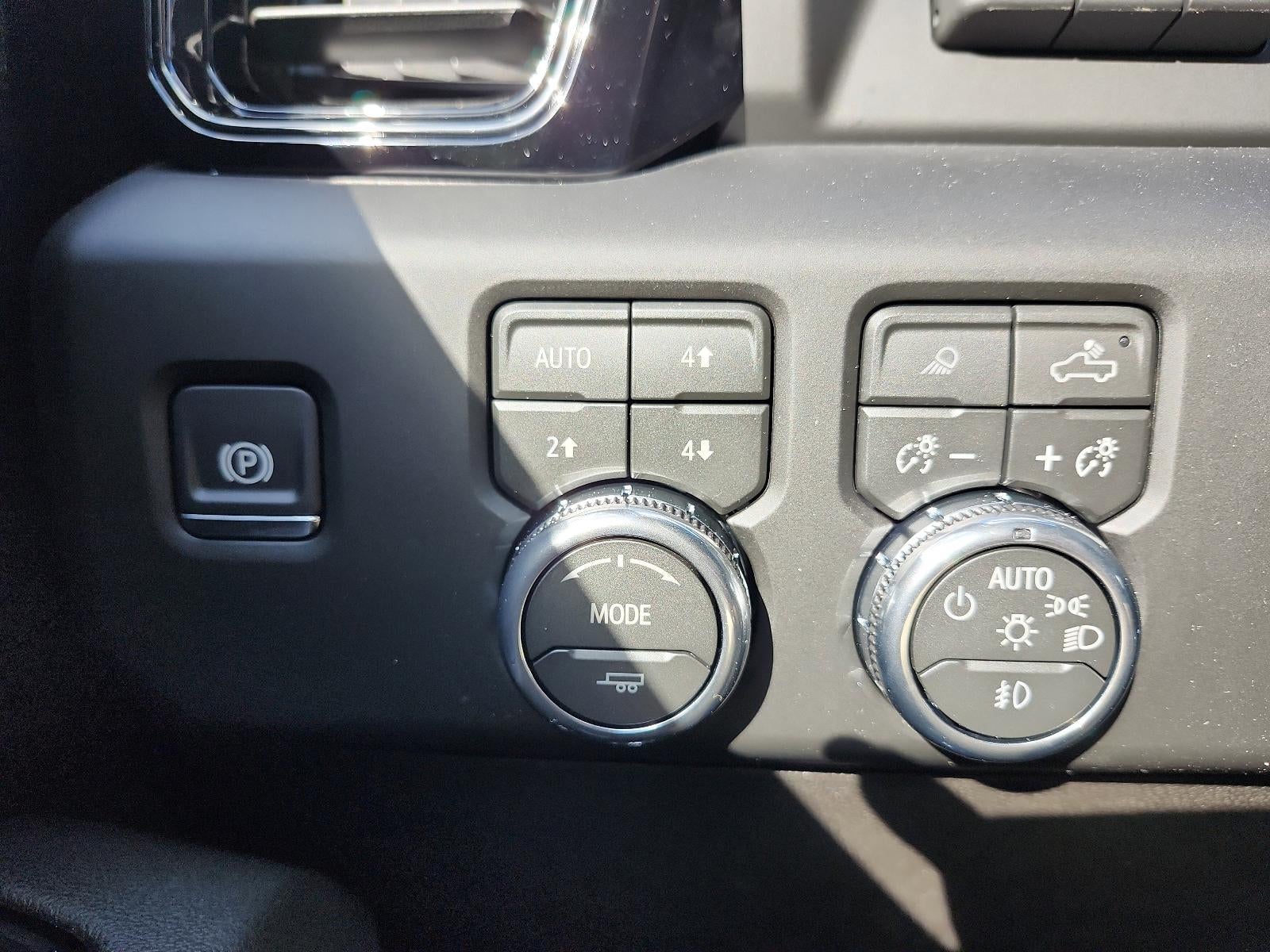 2026 GMC Sierra 2500 HD Crew Cab Standard Box 4-Wheel Drive AT4