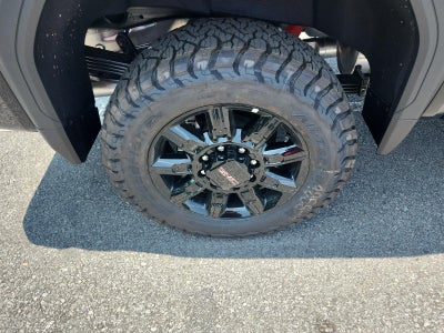 2026 GMC Sierra 2500 HD Crew Cab Standard Box 4-Wheel Drive AT4