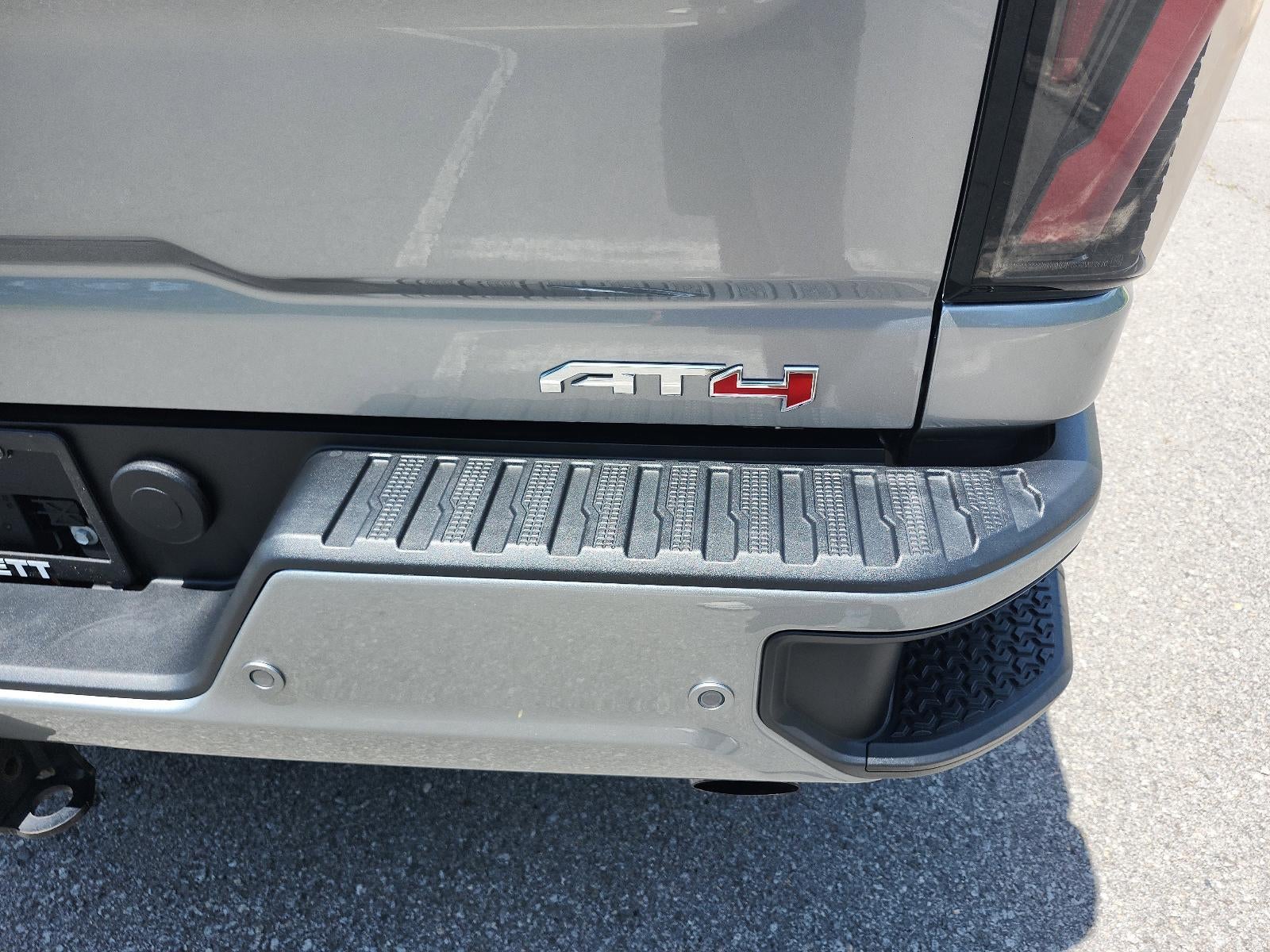 2025 GMC Sierra 2500 HD AT4