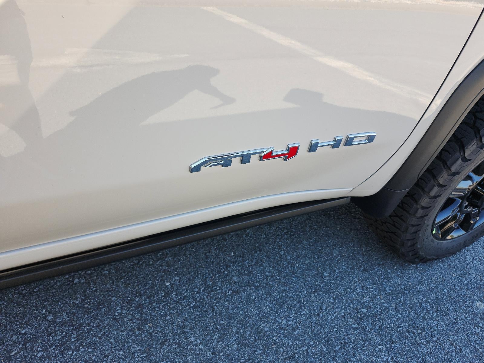 2026 GMC Sierra 2500 HD Crew Cab Standard Box 4-Wheel Drive AT4