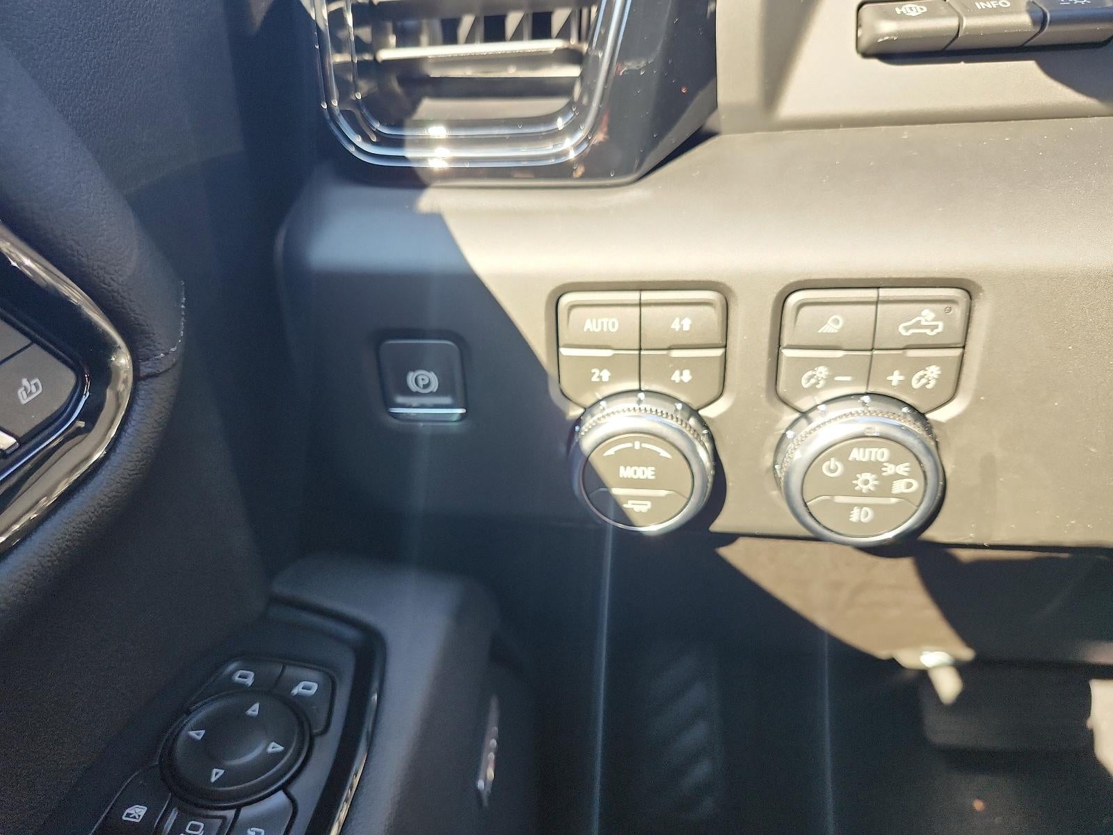 2026 GMC Sierra 2500 HD Crew Cab Standard Box 4-Wheel Drive AT4