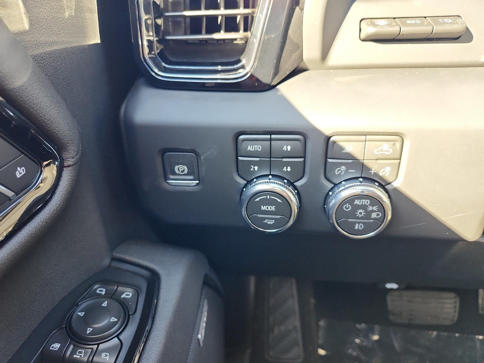 2026 GMC Sierra 2500 HD Crew Cab Standard Box 4-Wheel Drive AT4