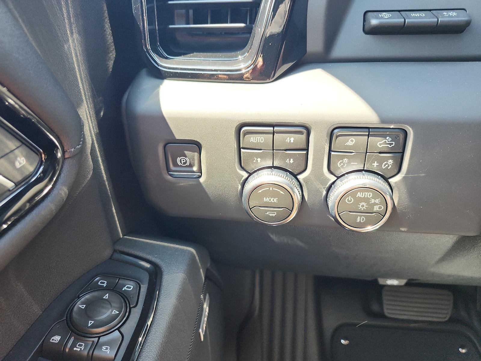 2026 GMC Sierra 2500 HD Crew Cab Standard Box 4-Wheel Drive AT4