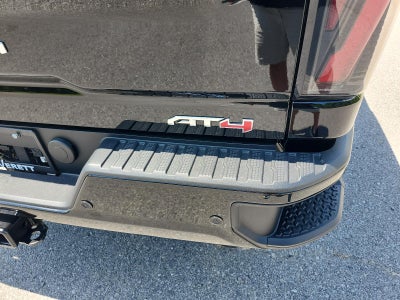 2026 GMC Sierra 2500 HD Crew Cab Standard Box 4-Wheel Drive AT4