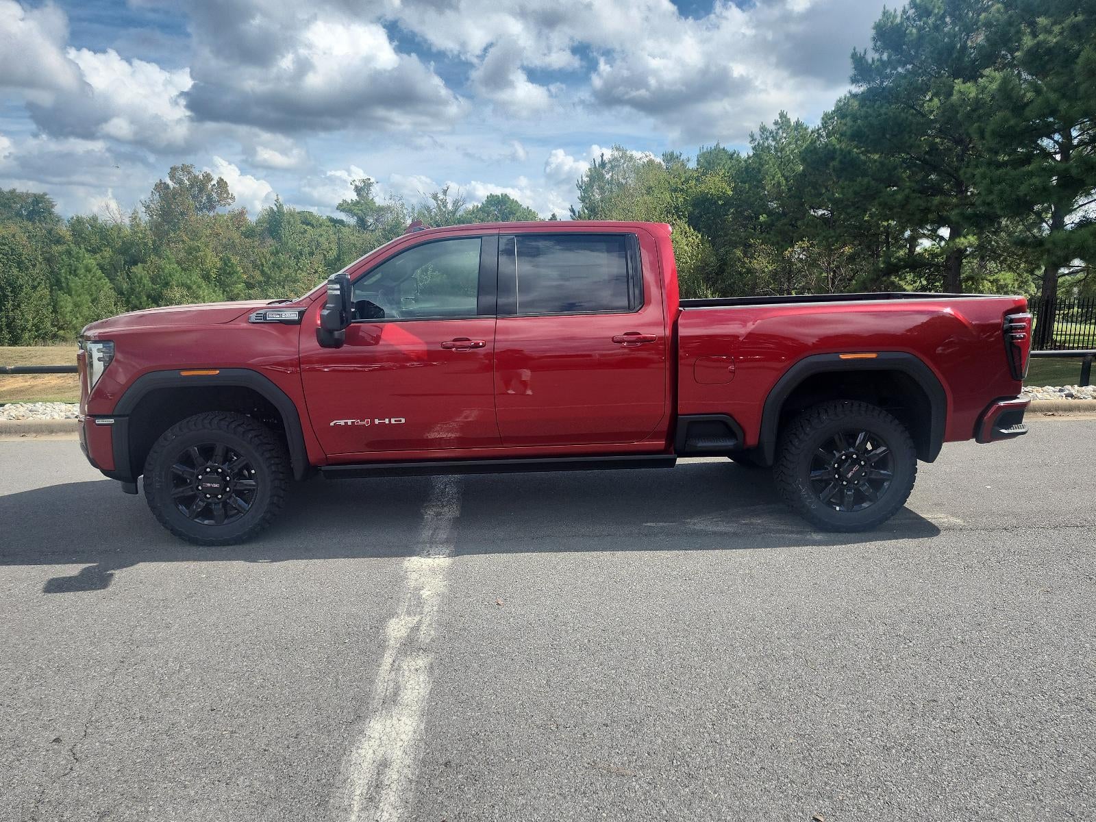 2026 GMC Sierra 2500 HD Crew Cab Standard Box 4-Wheel Drive AT4