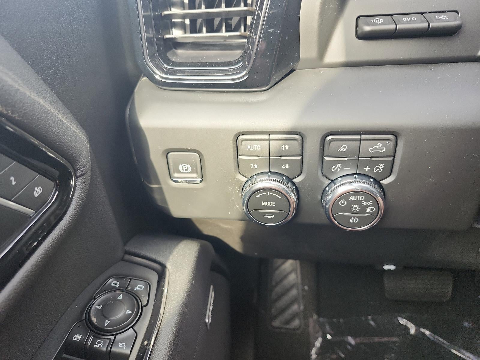 2026 GMC Sierra 2500 HD Crew Cab Standard Box 4-Wheel Drive AT4