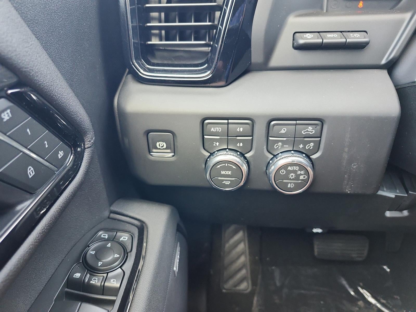 2026 GMC Sierra 2500 HD Crew Cab Standard Box 4-Wheel Drive AT4