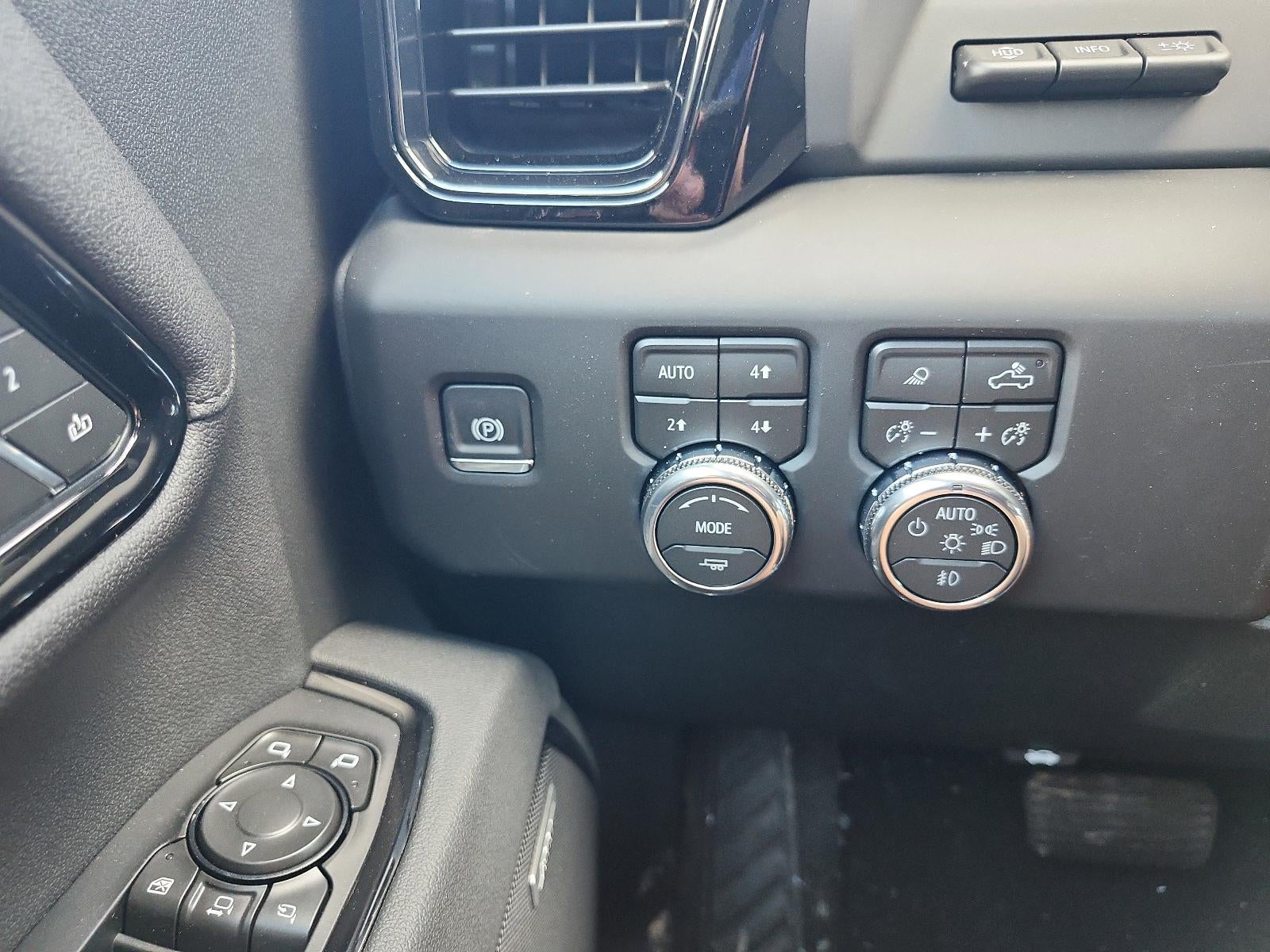 2026 GMC Sierra 2500 HD Crew Cab Standard Box 4-Wheel Drive AT4