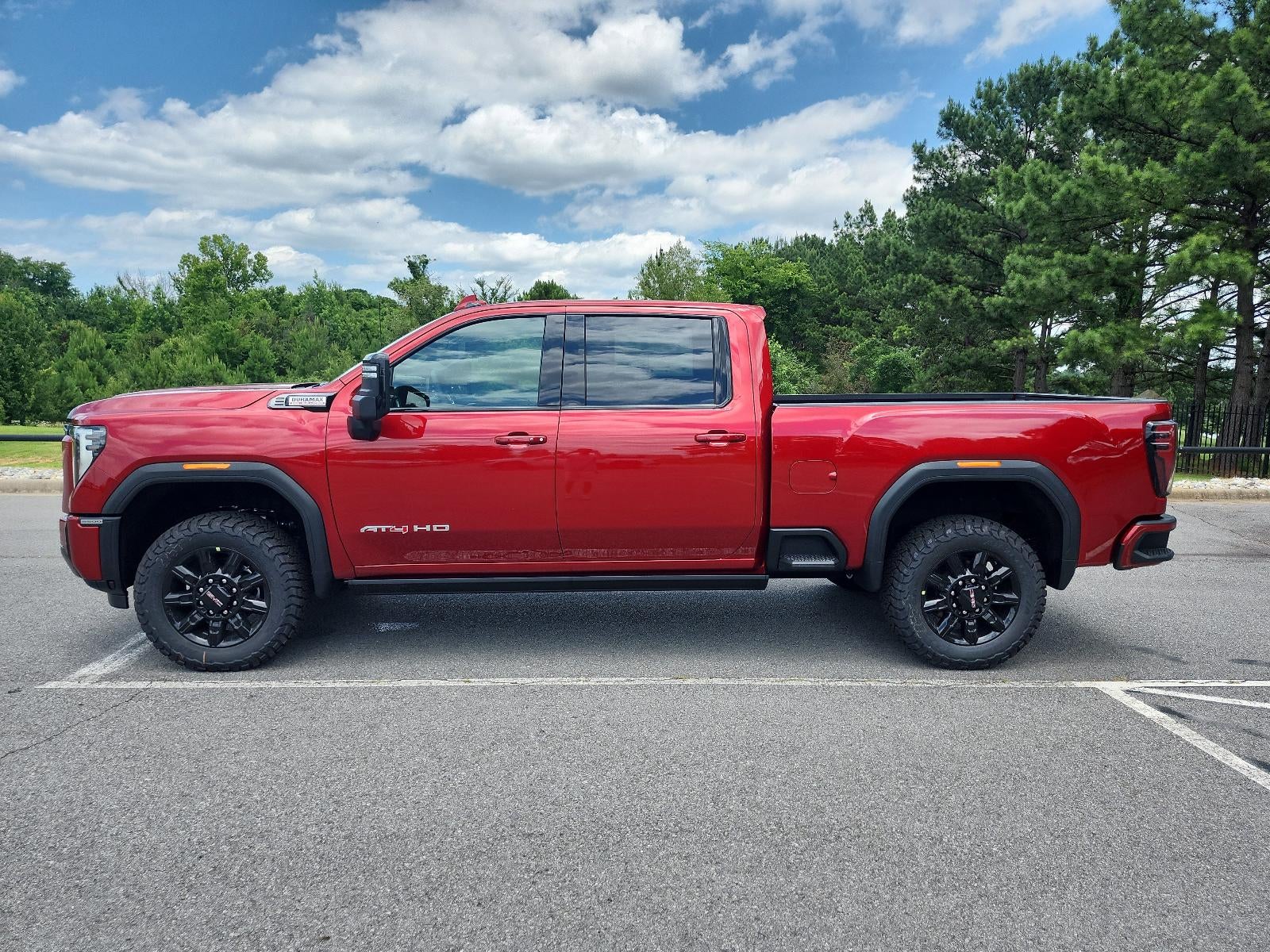 2026 GMC Sierra 2500 HD Crew Cab Standard Box 4-Wheel Drive AT4