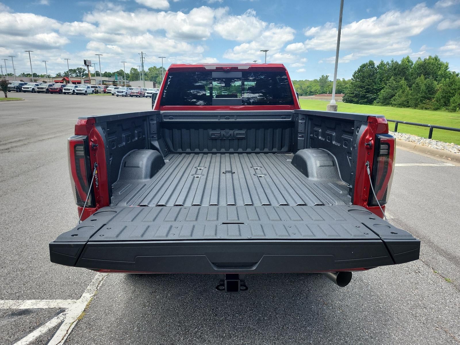 2026 GMC Sierra 2500 HD Crew Cab Standard Box 4-Wheel Drive AT4
