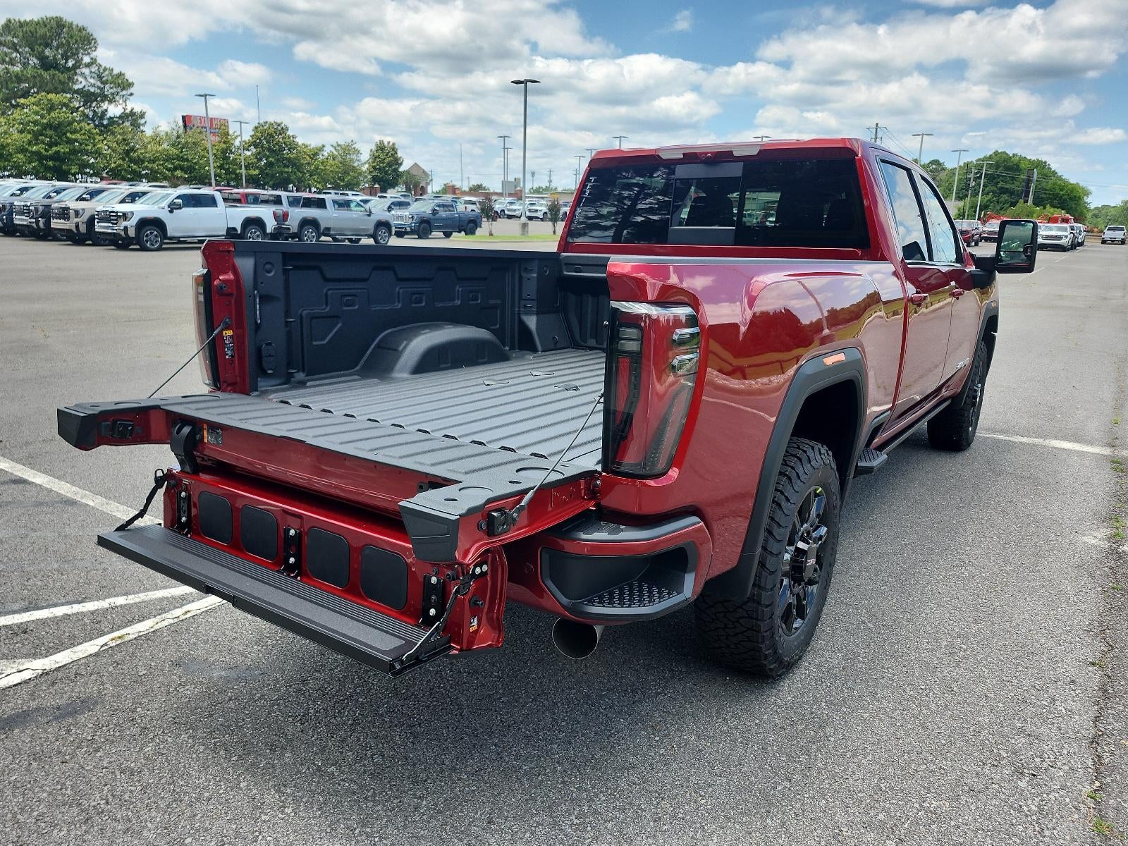 2026 GMC Sierra 2500HD AT4 - Photo 8