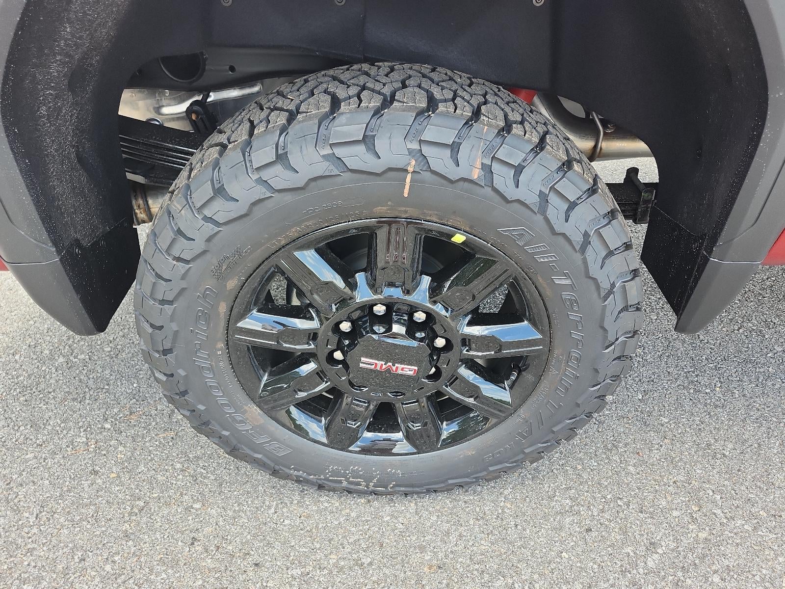 2026 GMC Sierra 2500HD AT4 - Photo 9