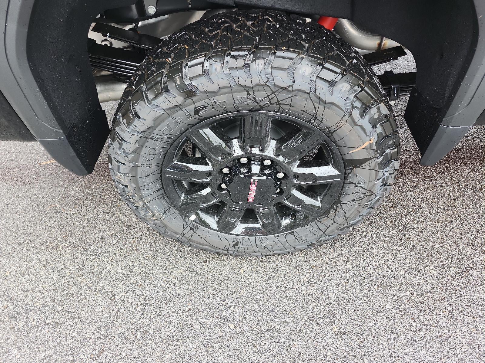 2026 GMC Sierra 2500 HD Crew Cab Long Box 4-Wheel Drive AT4