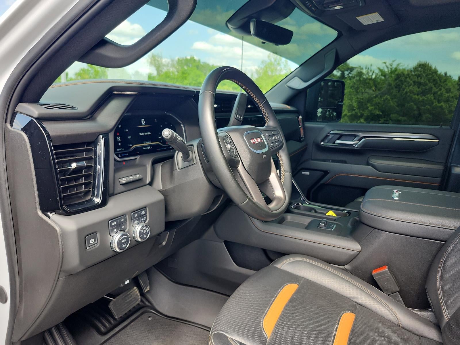 2025 GMC Sierra 2500 HD AT4