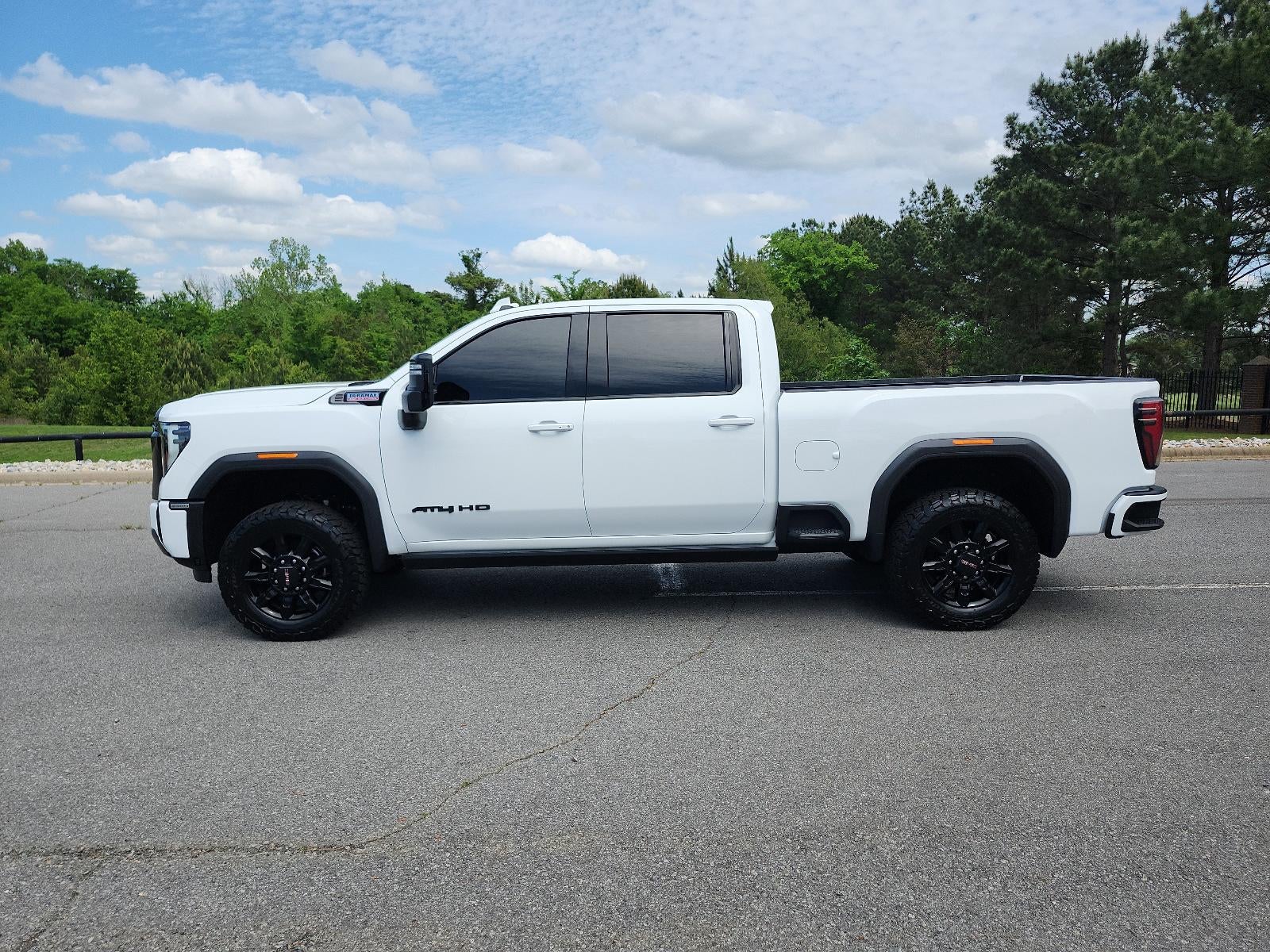 2025 GMC Sierra 2500 HD AT4