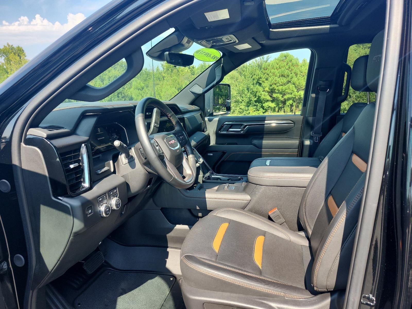 2025 GMC Sierra 2500 HD AT4