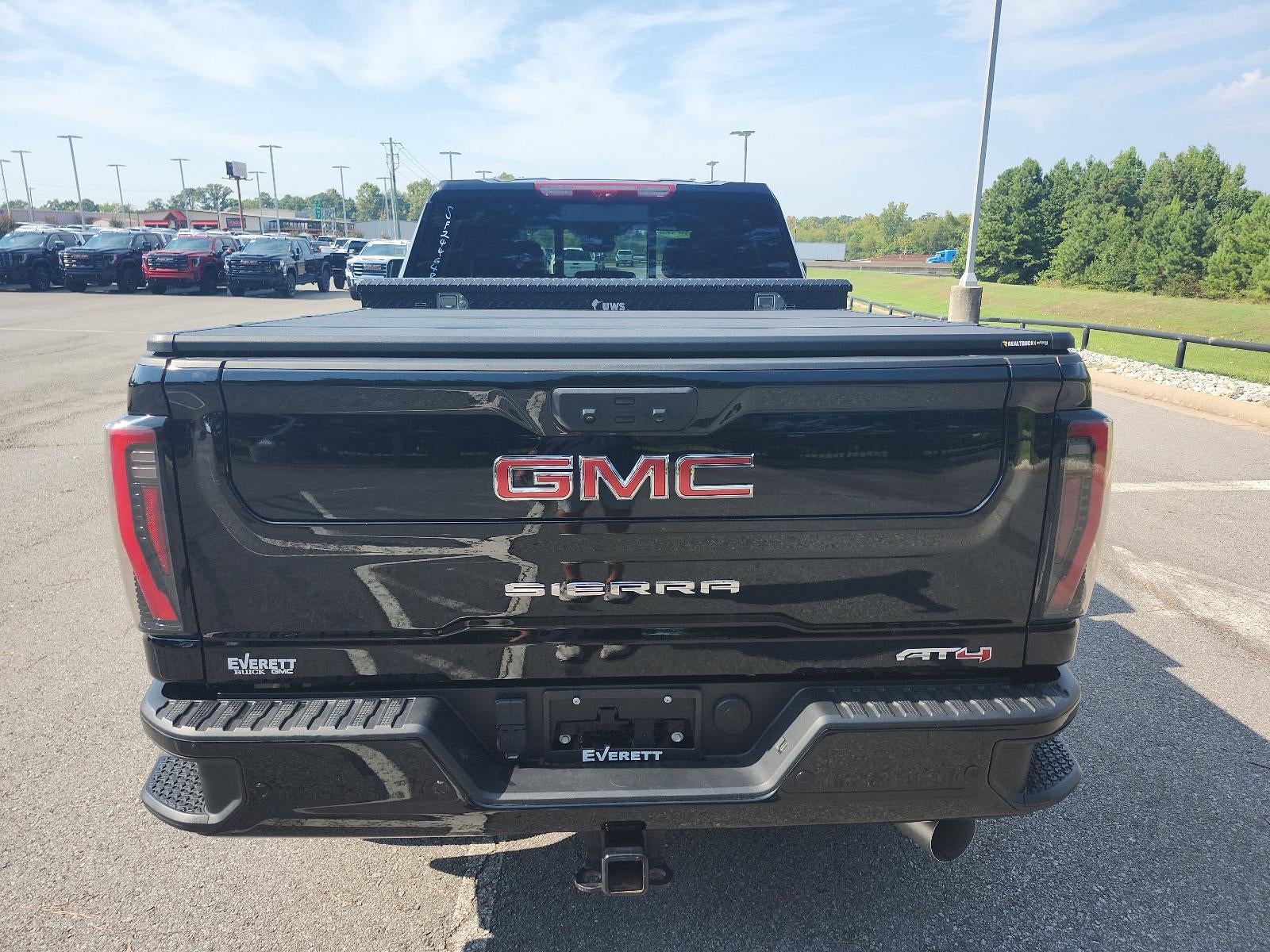 2025 GMC Sierra 2500 HD AT4