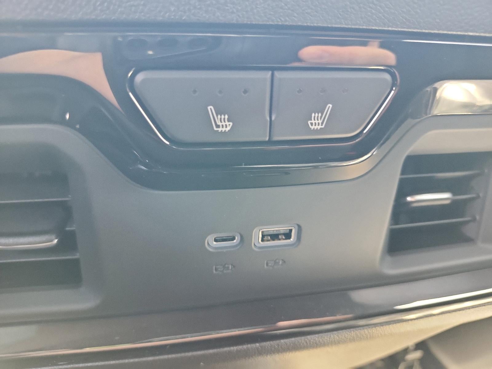 2026 GMC Sierra 2500 HD Crew Cab Standard Box 4-Wheel Drive AT4