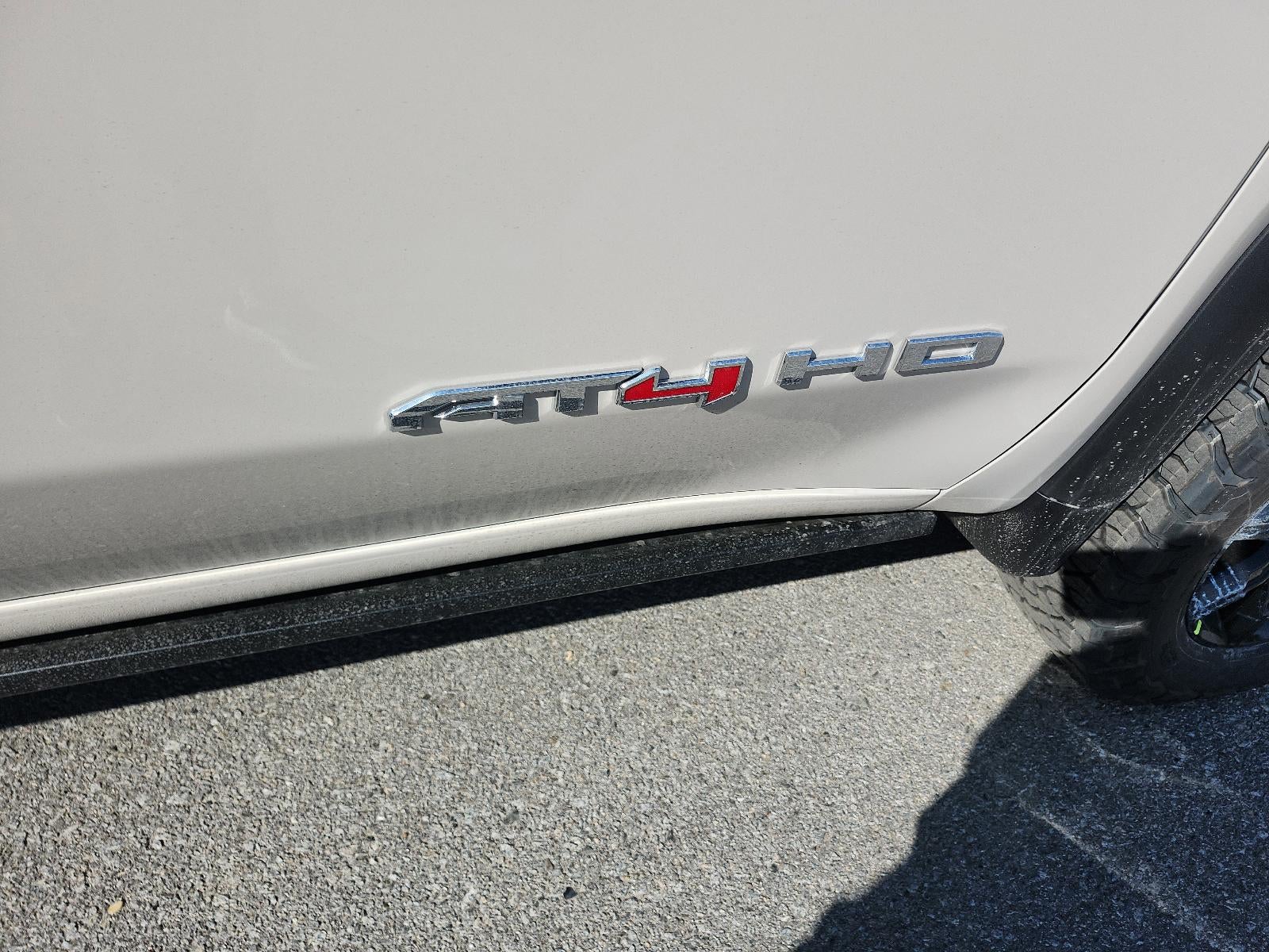 2026 GMC Sierra 2500 HD Crew Cab Standard Box 4-Wheel Drive AT4