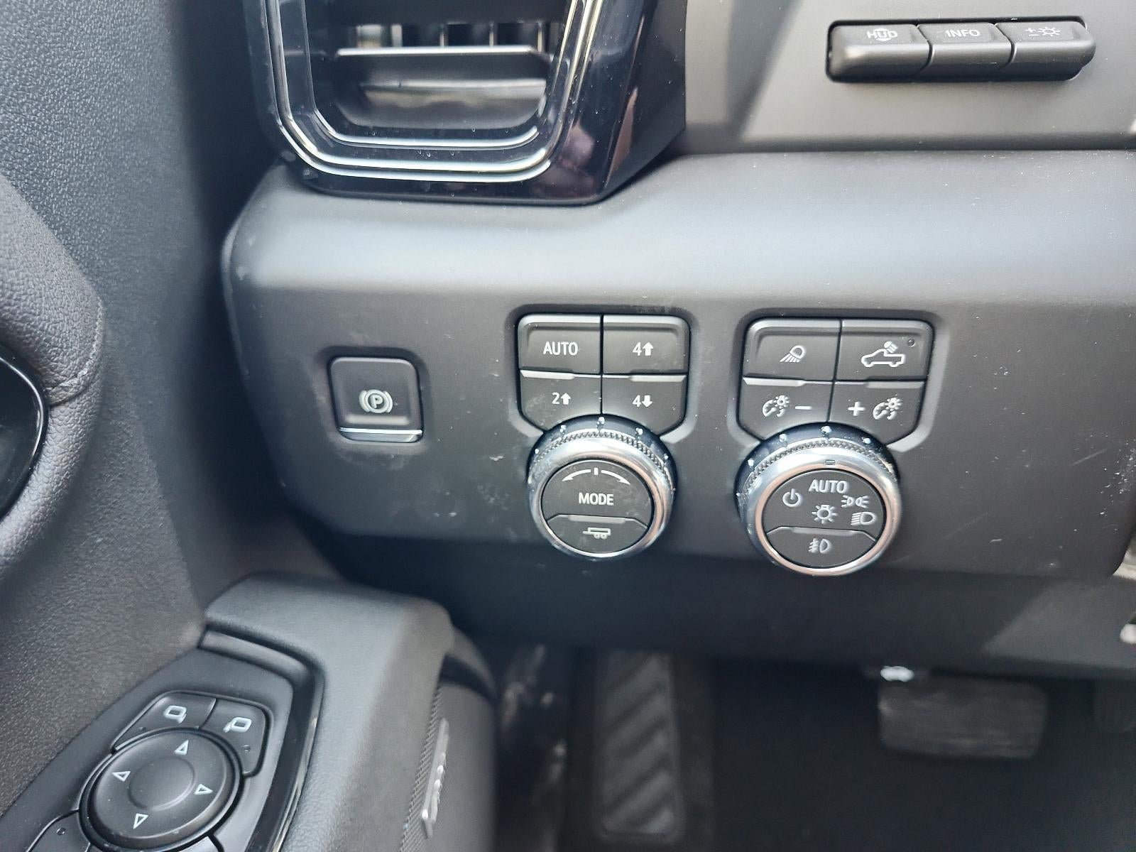 2026 GMC Sierra 2500 HD Crew Cab Standard Box 4-Wheel Drive AT4