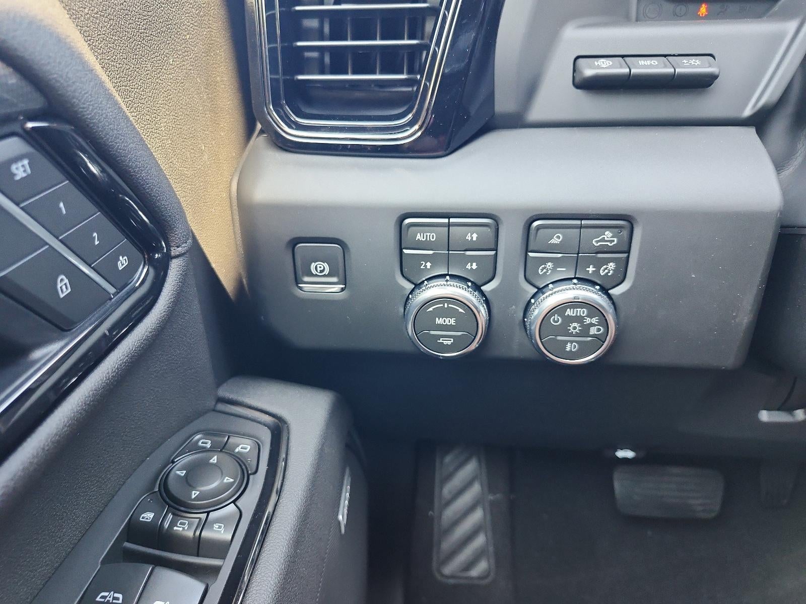 2026 GMC Sierra 2500 HD Crew Cab Standard Box 4-Wheel Drive AT4