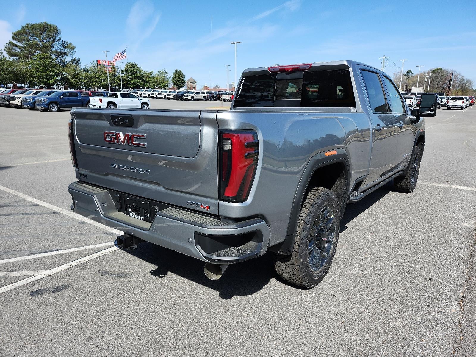 2026 GMC Sierra 2500 HD Crew Cab Standard Box 4-Wheel Drive AT4