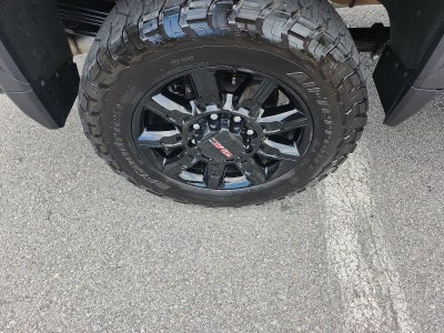 2025 GMC Sierra 2500 HD AT4