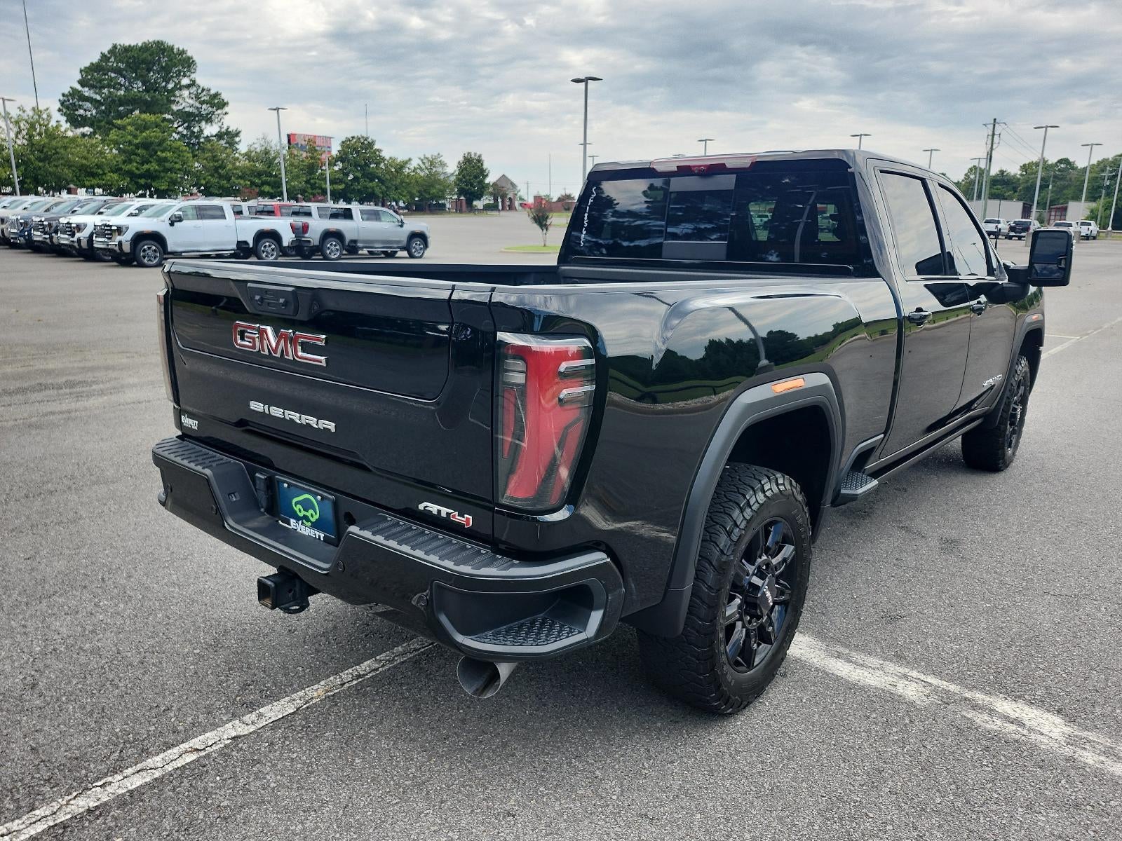 2025 GMC Sierra 2500 HD AT4