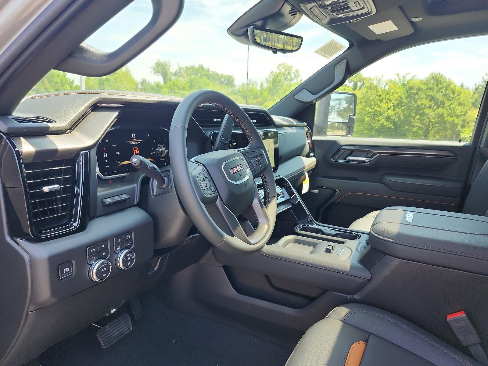 2026 GMC Sierra 2500 HD Crew Cab Long Box 4-Wheel Drive AT4