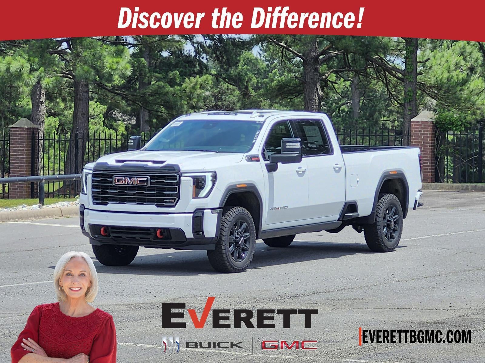 2026 GMC Sierra 2500 HD Crew Cab Long Box 4-Wheel Drive AT4