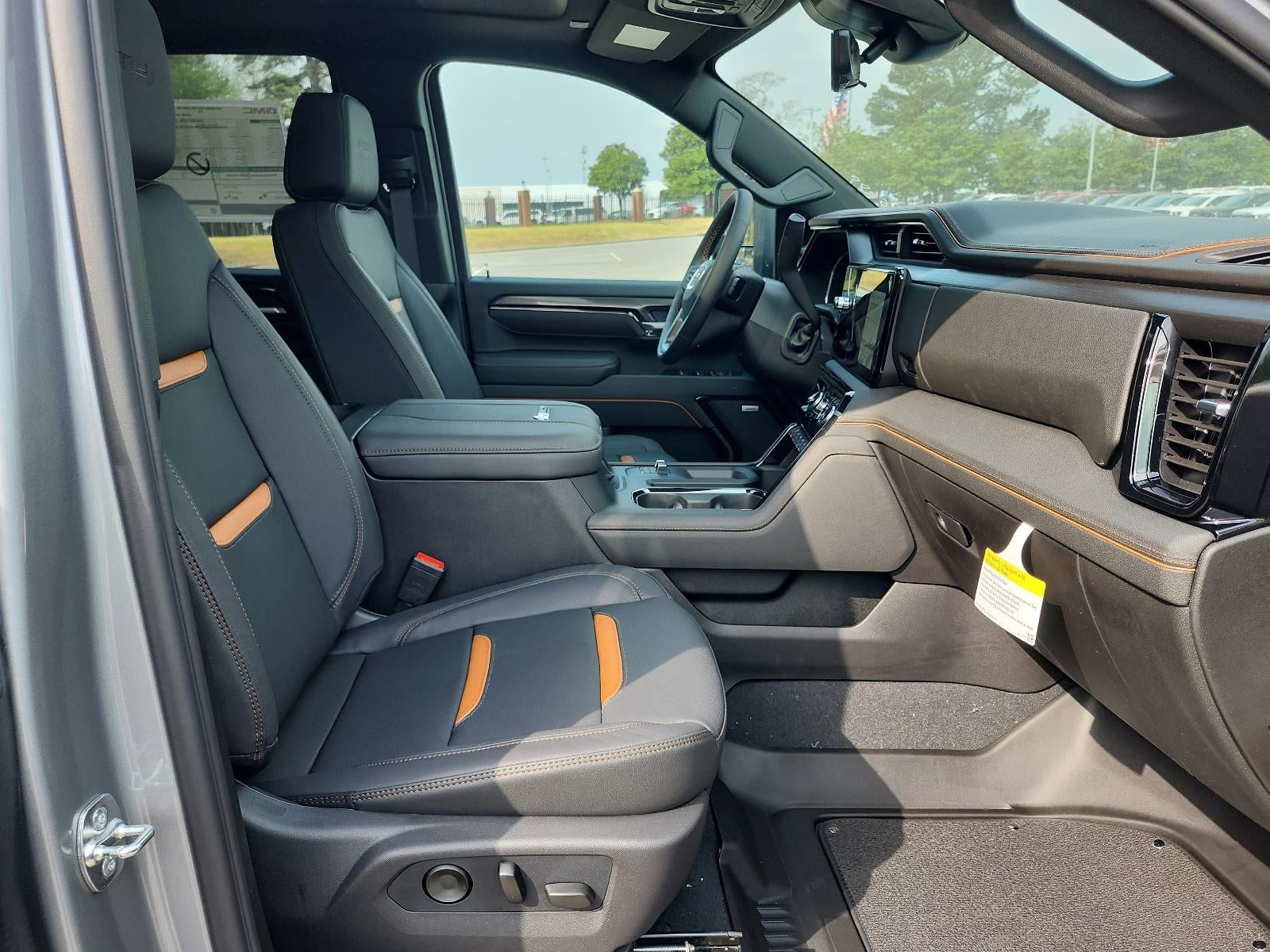 2026 GMC Sierra 2500 HD Crew Cab Long Box 4-Wheel Drive AT4